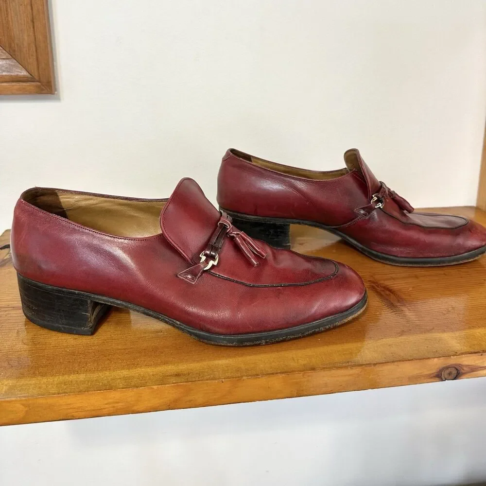Vintage 1970s Bally Continentals Mens 10 B Swiss Leather Tassel Loafers Oxblood